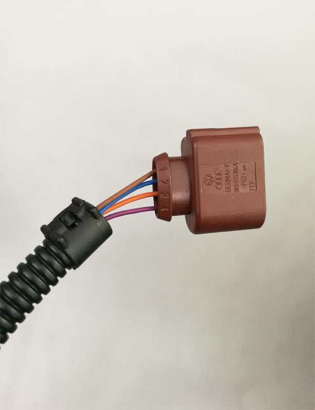 Btechnik Plug & Play sensor harness - connector for Audi